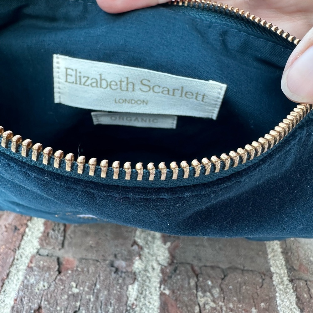 Elizabeth Scarlett, Navy Velvet Eye Embroidered Pouch - Women Bags NWOT - Picture 3 of 4